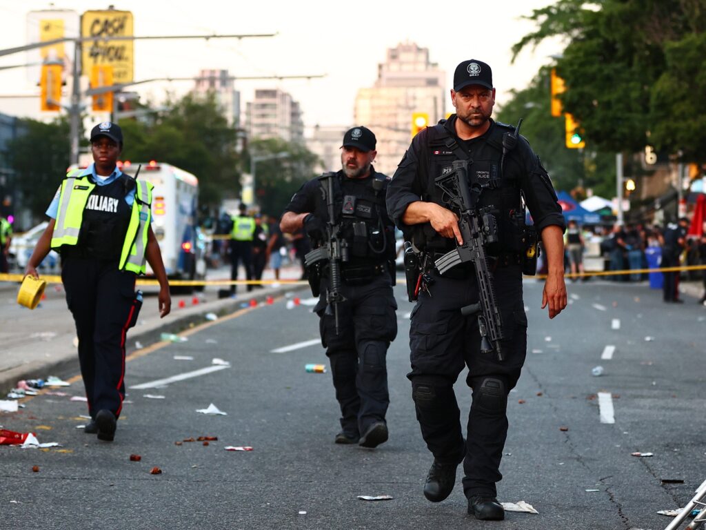 “Atacante activo”, al menos dos muertos y varios heridos por un tiroteo en Toronto