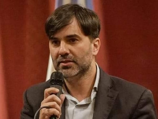 El intendente de Castelli impulsa un proyecto para lograr autonomía plena y recrudece el debate por la reelección indefinida