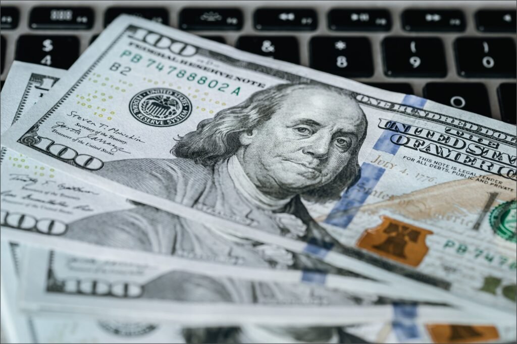 Dólar hoy y dólar blue, EN VIVO: a cuánto cotiza el oficial y cuál es el precio del paralelo este jueves 24 de septiembre, minuto a minuto