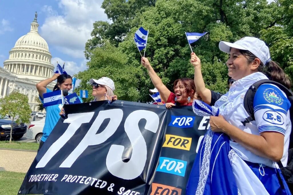 Pérdidas de hasta US$45 mil millones: el daño a la economía estadounidense detrás del fin del TPS de los salvadoreños