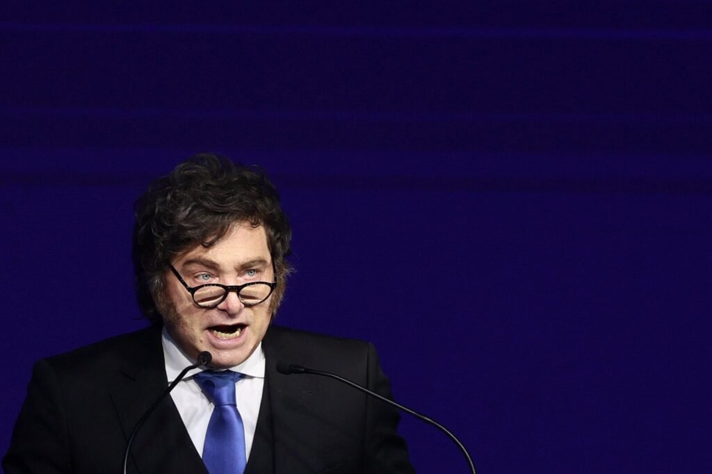 Javier Milei y sus medidas, en vivo: “Dudo que los argentinos sean tan tontos de volver al pasado”, dijo el Presidente