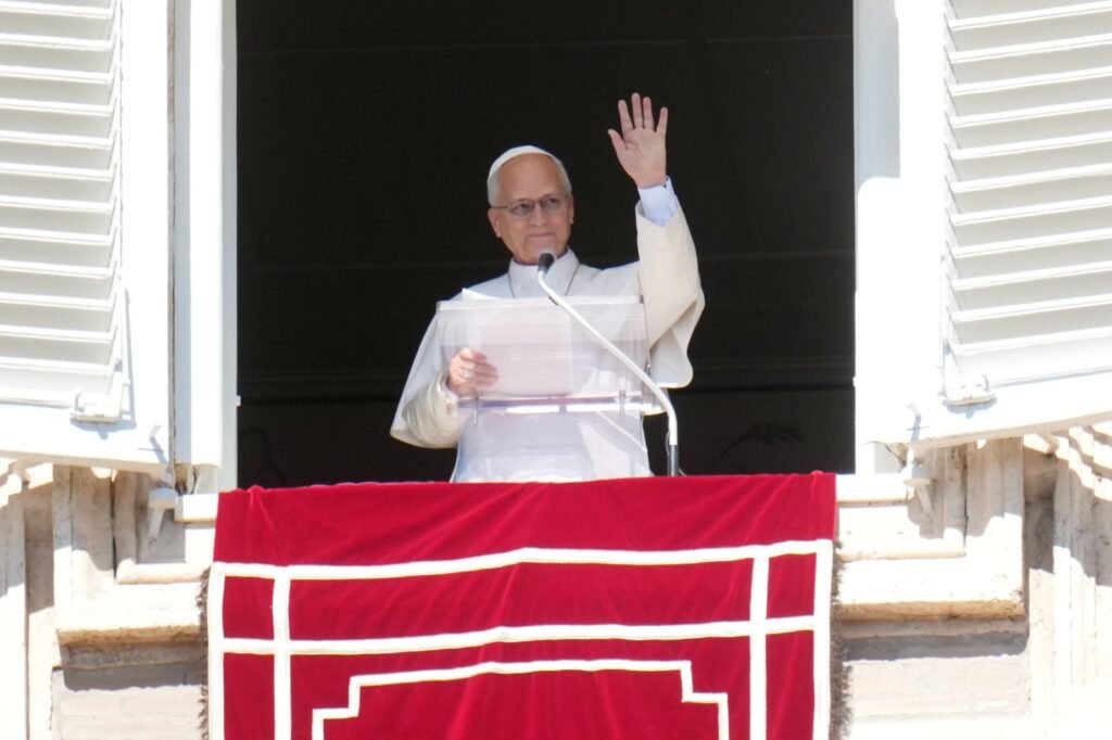 El papa León XIV anunció que se internará para operarse de un nódulo en un pulmón a pocos días del viaje a la Argentina
